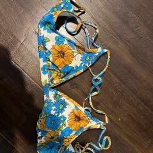 Swimsuit top